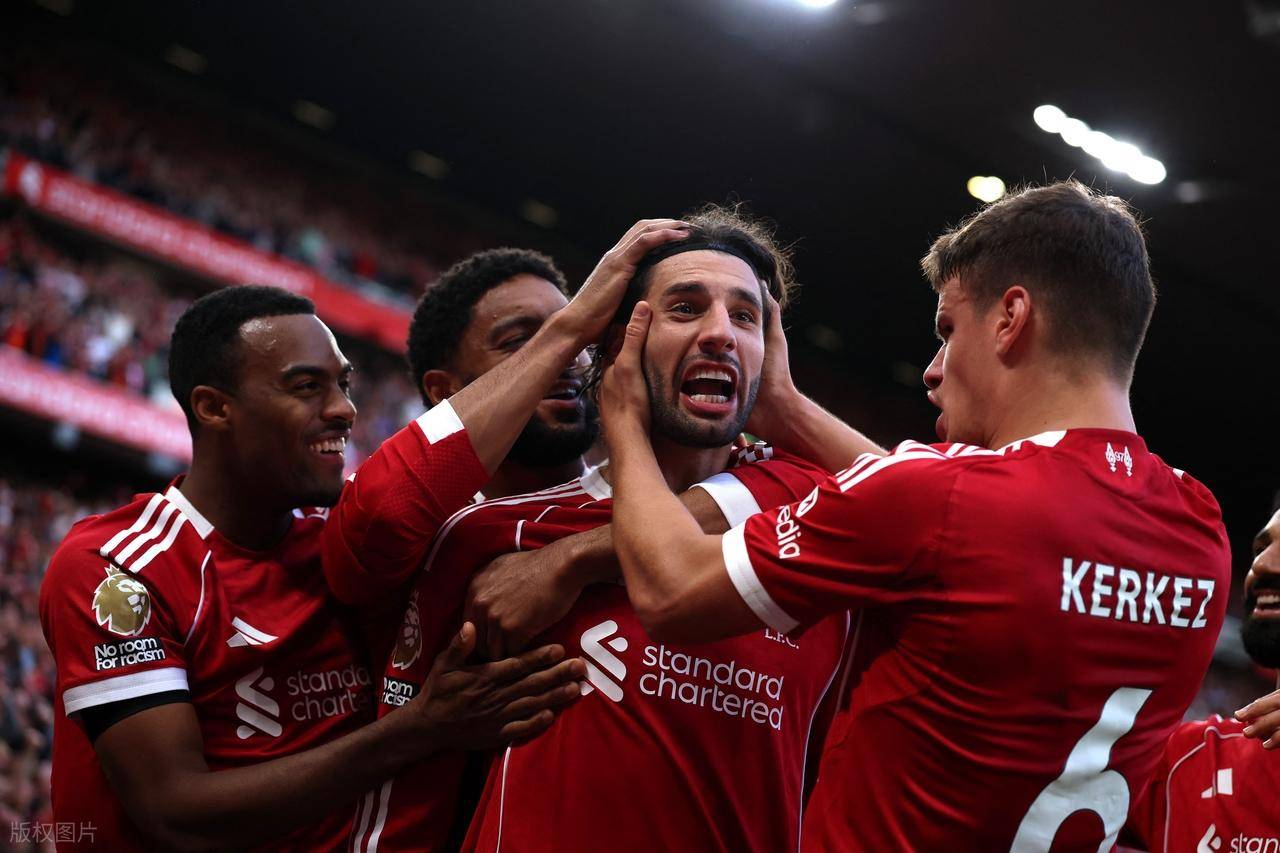 关于阿森纳训练开放日，关键时刻豪取连胜引欢呼，荷甲在即，身体对抗强度拉满的信息